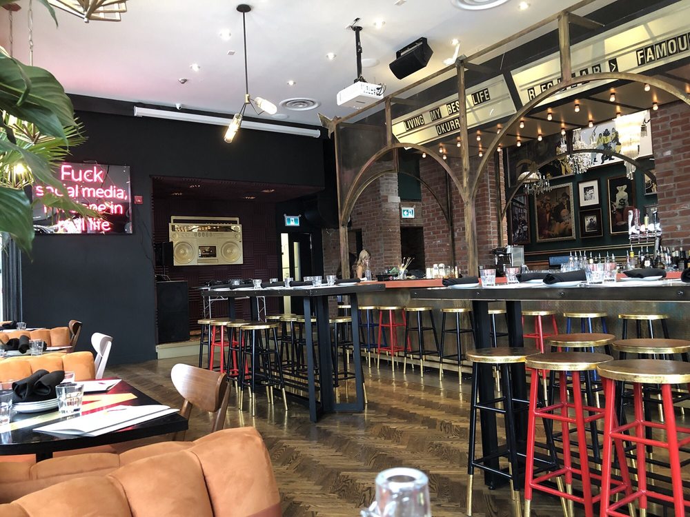 Regulars Toronto